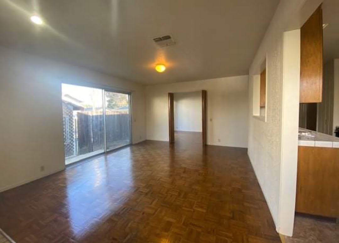 1 bed with bonus room Manzanita Property Management