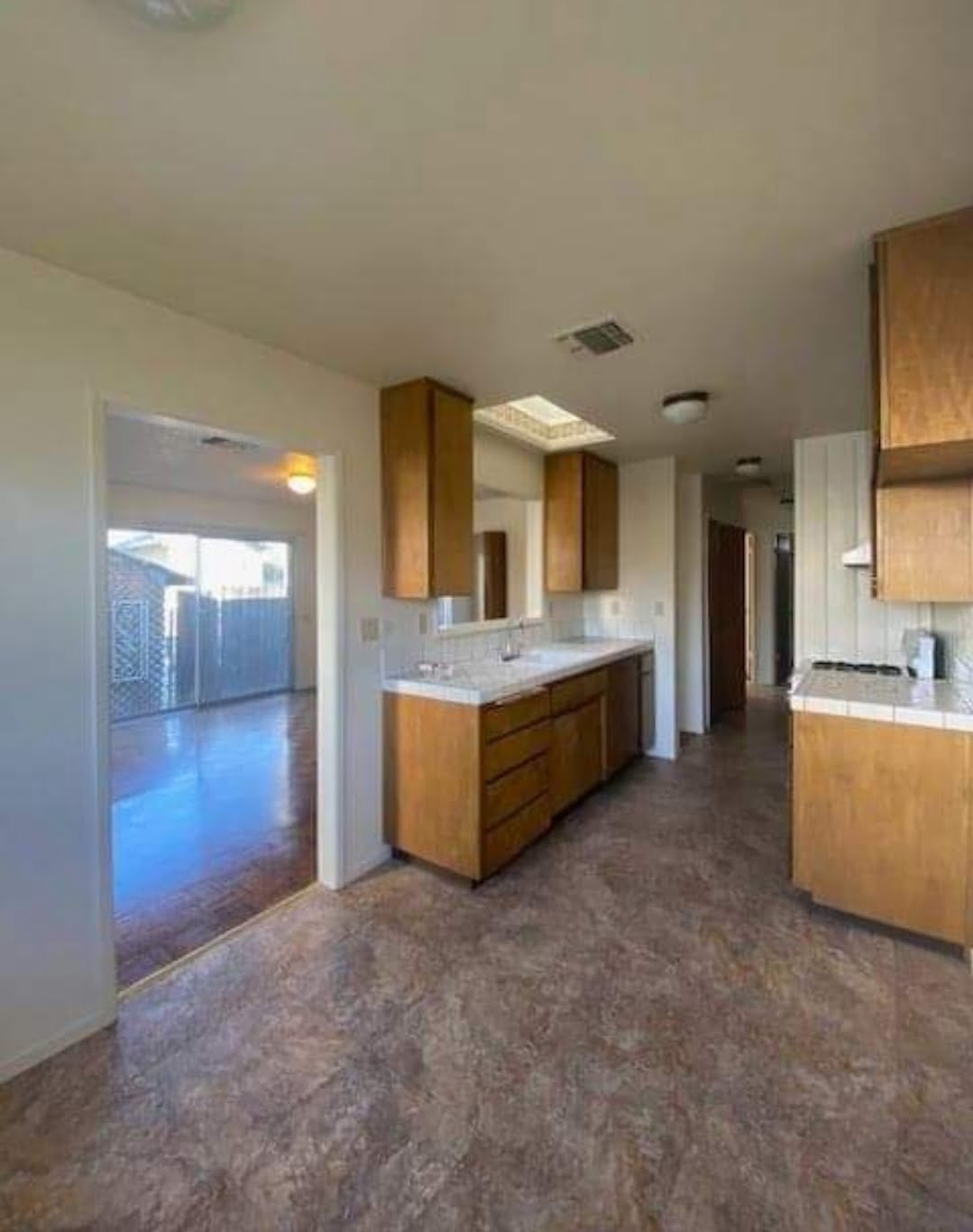 1 bed with bonus room Manzanita Property Management