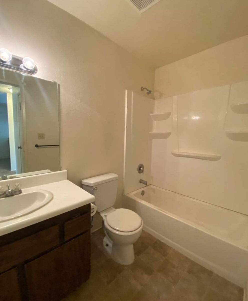 2 bedroom Manzanita Property Management