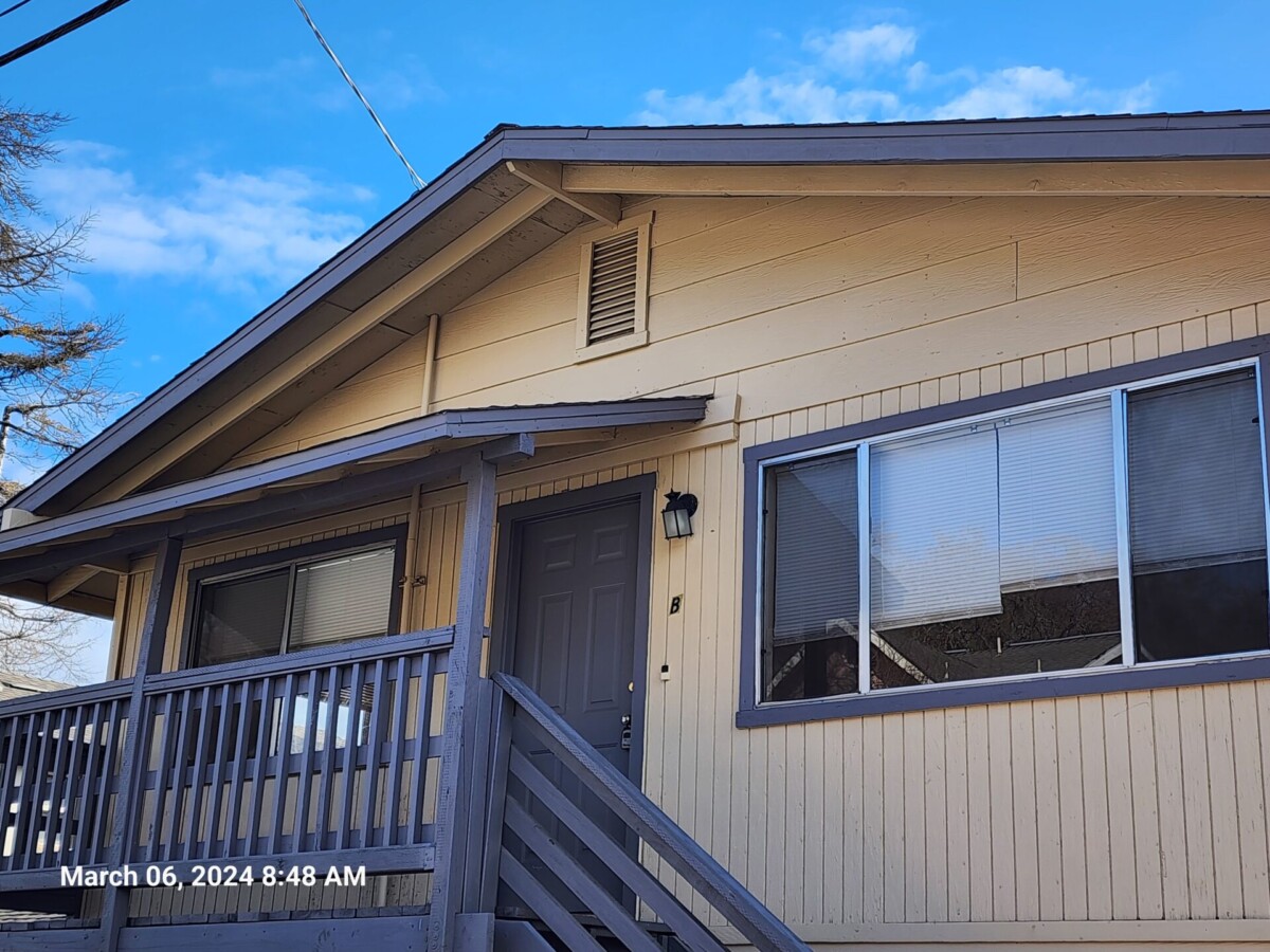 2 bedroom Manzanita Property Management