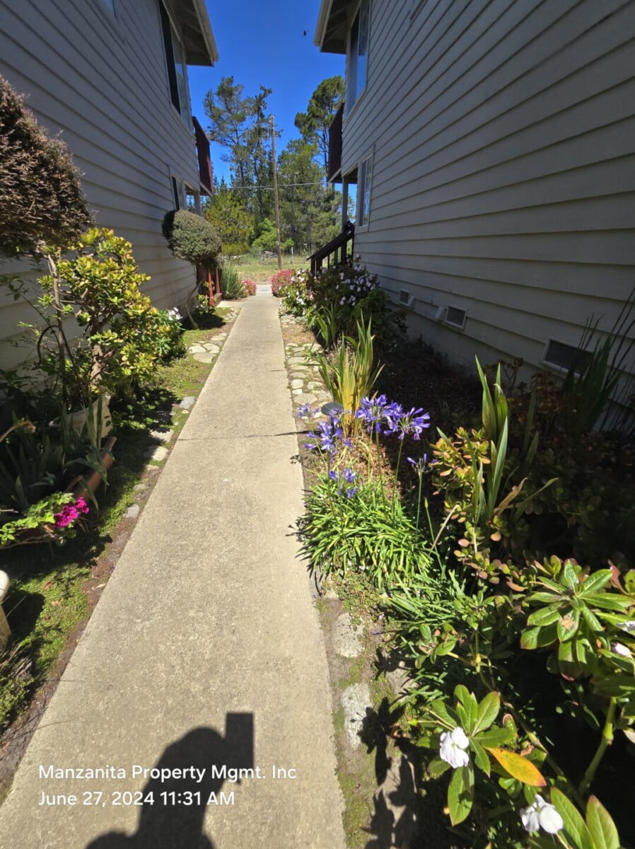 3 bedroom Manzanita Property Management